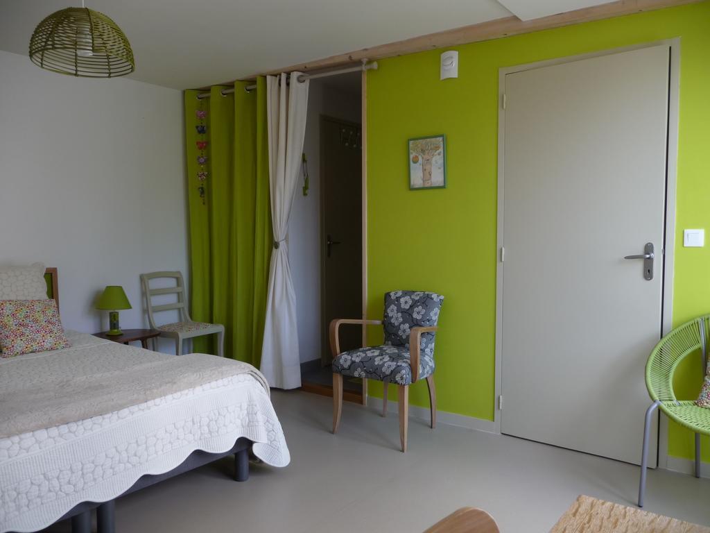 Bed and Breakfast Le Jardin Aux Oiseaux Férel Zewnętrze zdjęcie